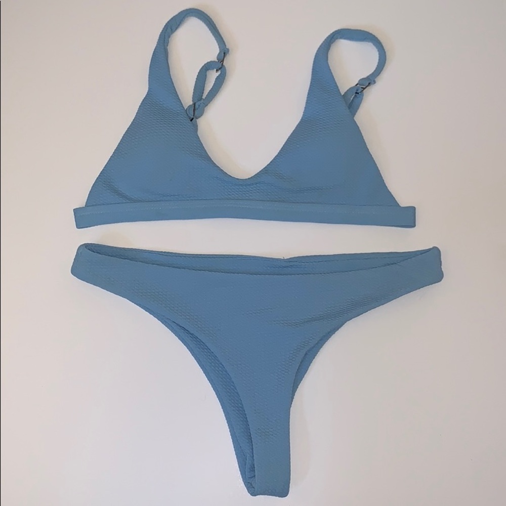 ☆ 𝕊𝕆𝕃𝔻 ☆ 
Light Blue Zaful Bikini